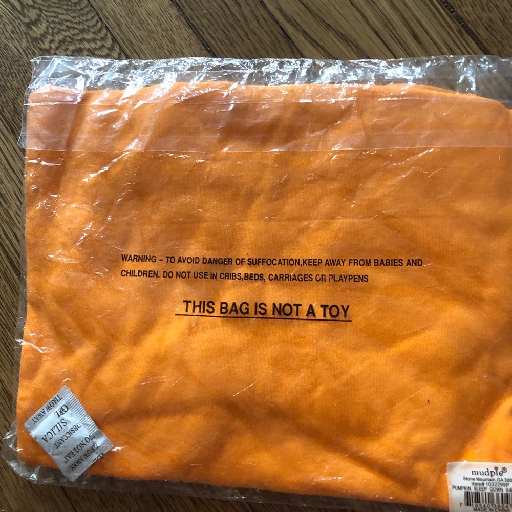 NWT Mudpie pumpkin sleep gown 0-6 months orange - Picture 2 of 3